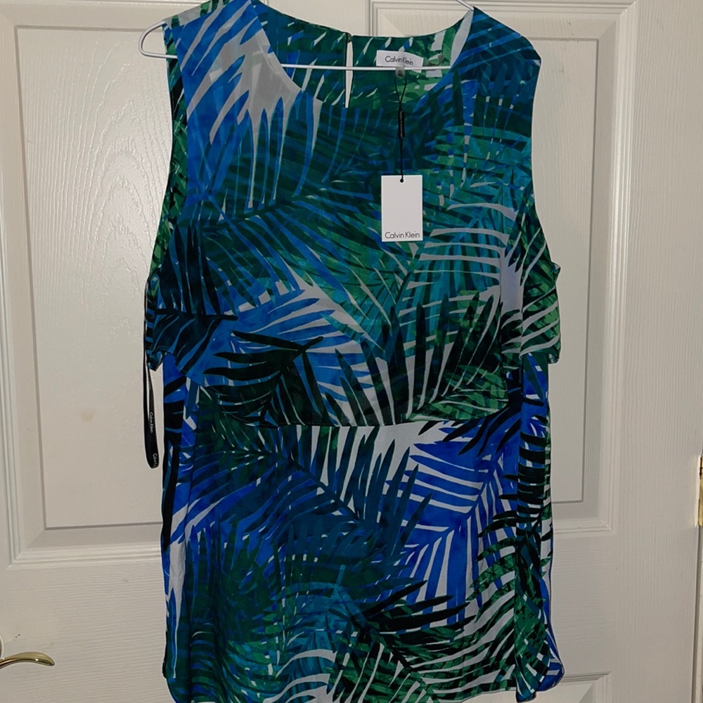 Calvin Klein NWT ladies xl  sleeveless tropical print blouse